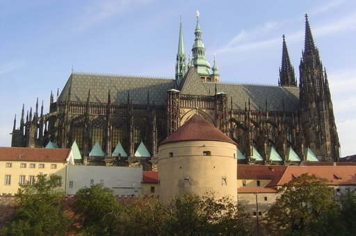 Dělová věž Mikulka - součást opevnění Pražského hradu a ukázka Riedovy fortifikační architektury. Autor: petr1868, licence CC BY-SA 3.0, https://commons.wikimedia.org/wiki/File:Pra%C5%BEsk%C3%BD_hrad_-_Mihulka.jpg
